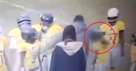 To jeszcze dzieci... Okropne zachowanie trenera. Potępił go LeBron James