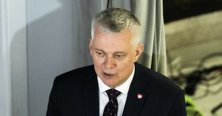 Ukraińska siatka chce werbować Polaków? Siemoniak niejednoznacznie