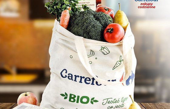 Carrefour uruchomił system „Poleceni". Rabaty za polecenia w sklepie online