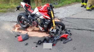 Lipa: Motocyklistka poważnie ranna po zderzeniu z osobówką