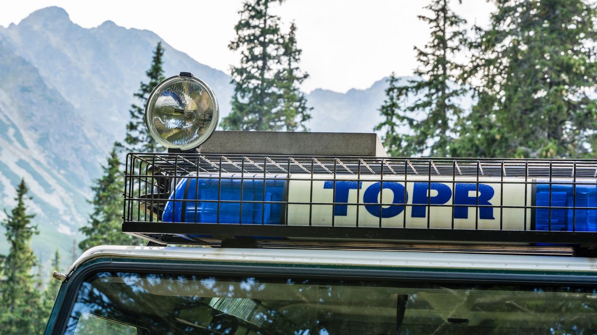 Zakopane, Poland - September 10, 2016: Emergency vehicle - the inscription TOPR at the traffic lights flash.
Pawel (lxix) Gubernat
TOPR, Tatra Volunteer Search and Rescue, Mountain rescue, light, signal light, glass, halogen, sign, lettering, color, green, blue, Poland, voluntary organization, auto, mountain, peak, pass, tree, spruce, Tatras, zakopane, topr, tatra volunteer search and rescue, mountain rescue, light, signal light, glass, halogen, sign, lettering, color, green, blue, poland, voluntary organization, auto, mountain, peak, pass, tree, spruce, tatras, zakopane