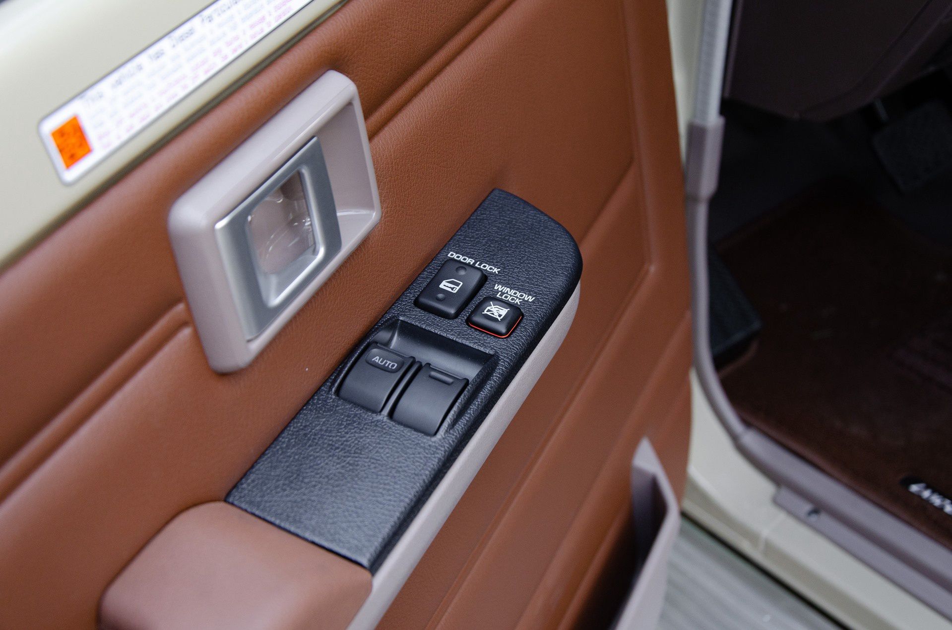 Toyota Land Cruiser 70