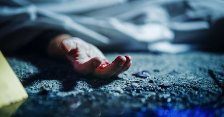 Żyrardów: Martwy mężczyzna z raną postrzałową leżał na ulicy