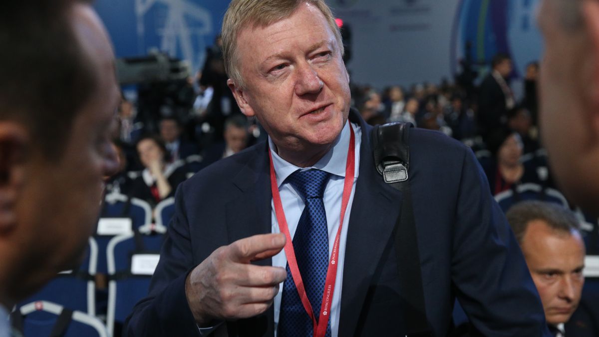 Kariera Anatolija Czubajsa, tak jak innych postsowieckich oligarchów, nabrała tempa w czarnym okresie dla byłego centrum Związku Radzieckiego