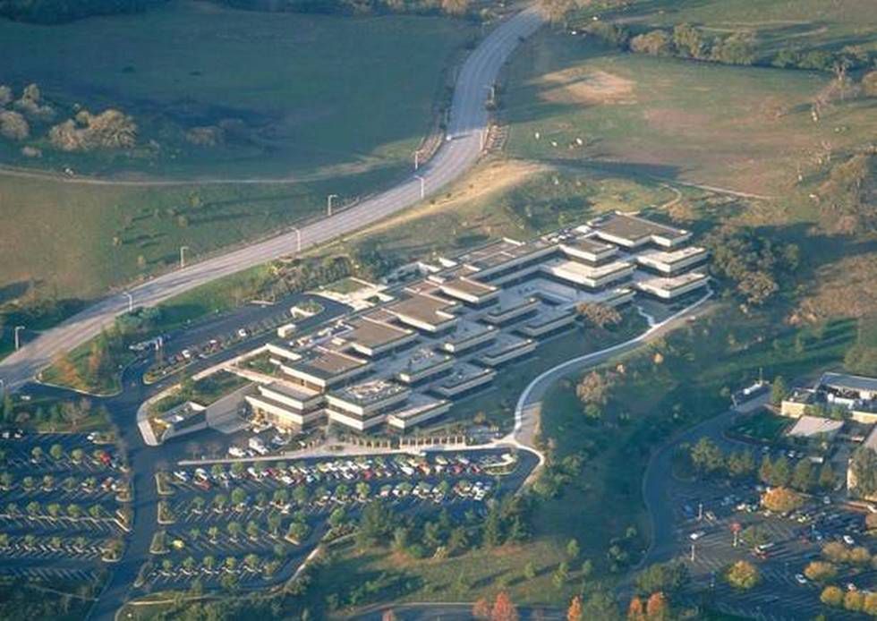 Niesamowite siedziby gigantów IT. Facebook, Google, Apple i ich kosmiczne miejsca pracy 21
