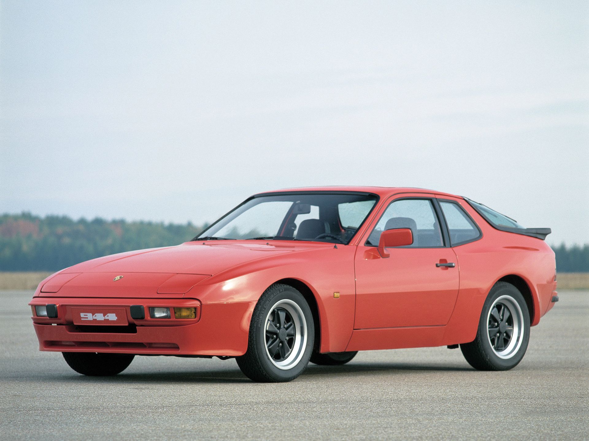 Porsche 944 1