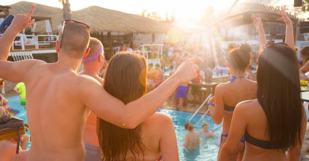 Hiszpania. Nigdy nie rób tego na plaży. Niewiedza może kosztować