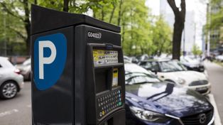 Warszawa: Mokotów i Włochy szykują się na płatne parkowanie. Konsultacje trwają do końca roku