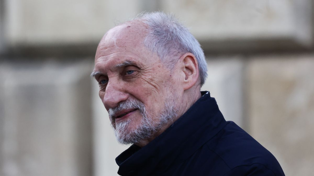 Antoni Macierewicz ukarany mandatami i punkami karnymi