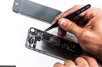 Norwegowie to sprawdzili. Oto jak firmy zdalnie psują nasze sprzęty