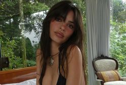 Ratajkowski jak zwykle odważnie. Nie każda włożyłaby takie spodnie