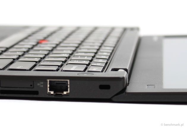 Lenovo ThinkPad X250 ekran rozłożony