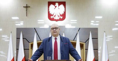 Prezes TK apeluje do Hołowni. Chodzi o Świrskiego