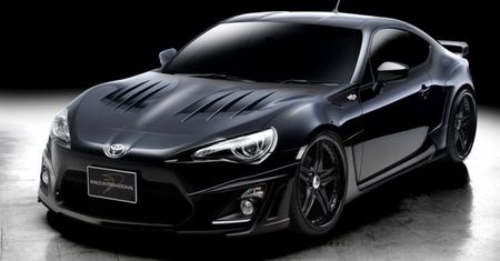 Czarna jak noc - Toyota GT 86 od Wald International