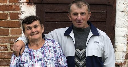 Henio z "Chłopaków do wzięcia" pokazał dziewczynę. W związku pojawił się problem