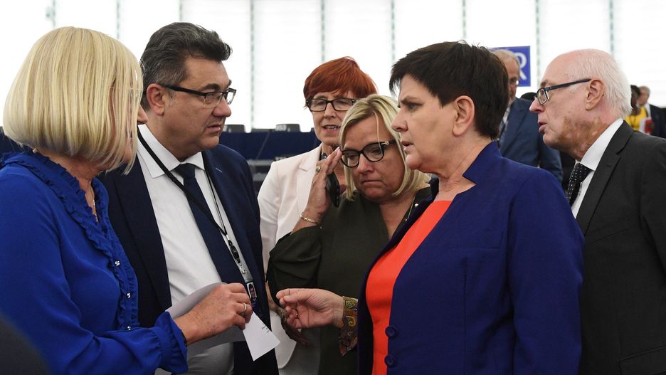 Europosłowie PiS: Grzegorz Tobiszowski, Beata Szydło oraz Joanna Kopcińska.
