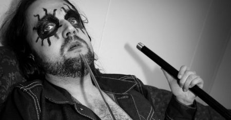 Nie żyje Hank von Helvete. Były wokalista kultowego zespołu Turbonegro miał 49 lat
