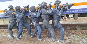 Pasażerowie mogli być w szoku. Służby "udaremniły" porwanie pociągu w Gdyni