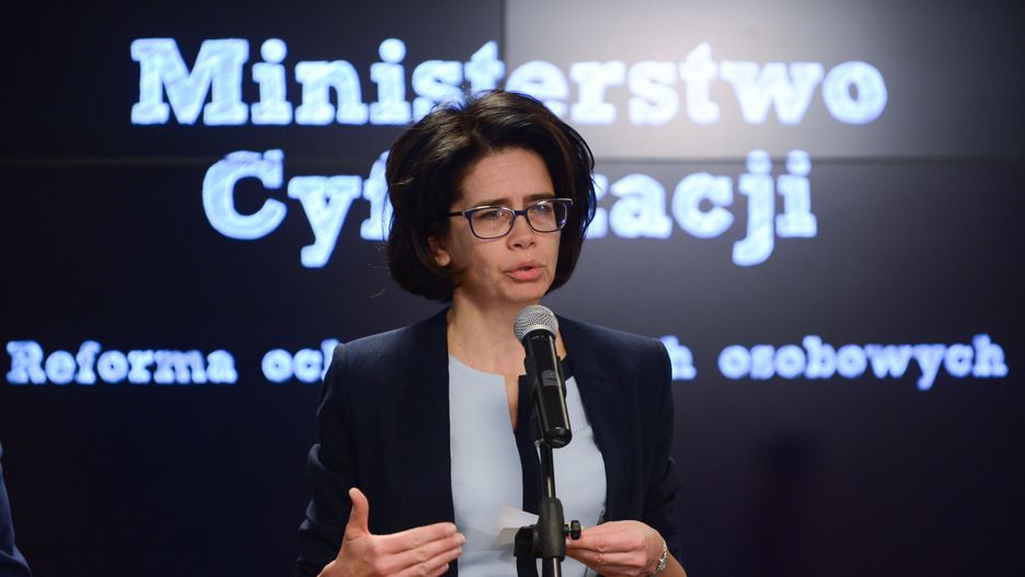 Anna Stre�y�ska
Warszawa, 24.10.2017. Minister cyfryzacji Anna Stre�y�ska podczas konferencji prasowej dot. reformy systemu ochrony danych osobowych, 24 bm. w Warszawie. (jk/dw) PAP/Jakub Kami�ski
Jakub Kami�ski
Anna Stre�y�ska, briefing prasowy, cyfryzacja, dane osobowe, konferencja prasowa, ministerstwo cyfryzacji, ochrona, ochrony, polityk polityka, reforma systemu ochrony danych osobowych, RODO, system,