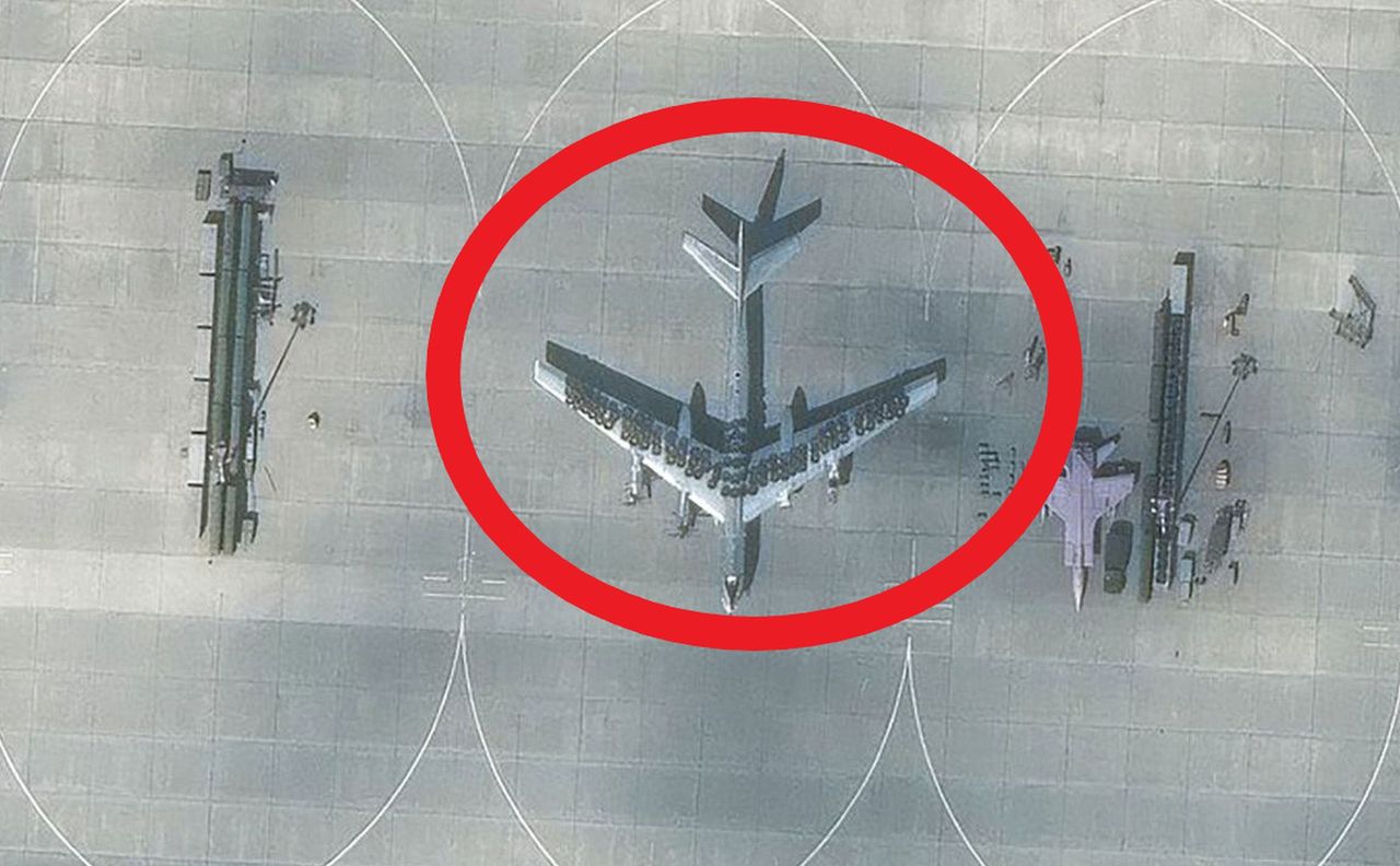 Satellite image showing additional protection on a Russian bomber