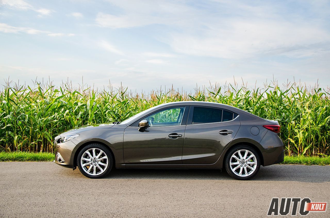 Mazda 3 Sedan 2,0 SKYACTIV-G AT skyPASSION – test [galeria]