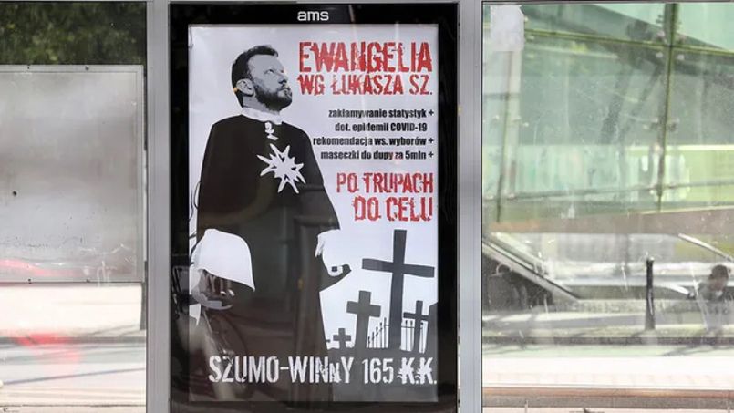 Plakaty z Łukaszem Szumowskim. Amnesty International zaniepokojone działaniami ws. aktywistki