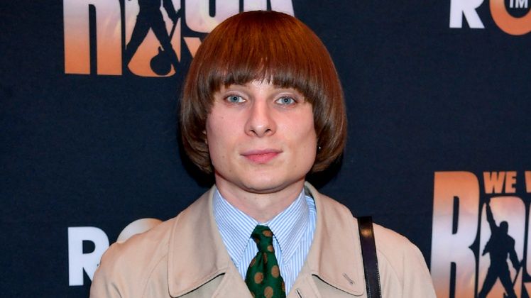 Tak wygląda Ralph Kaminski bez peruki