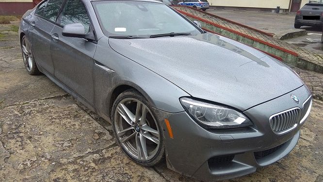Kierowca BMW próbował uciec przed policją będąc pod wpływem marihuany | fot. KMP Biała Podlaska
