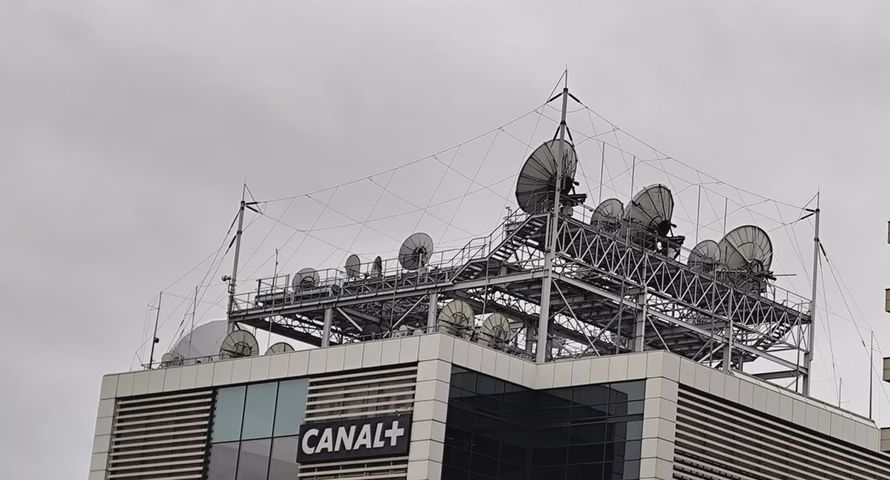 Canal+ i Orange testują sprzedaż nowej usługi. „Strategiczne partnerstwo”