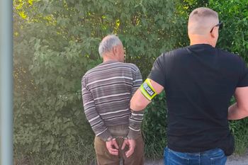 Koniec obławy pod Kielcami. Zatrzymano 65-latka