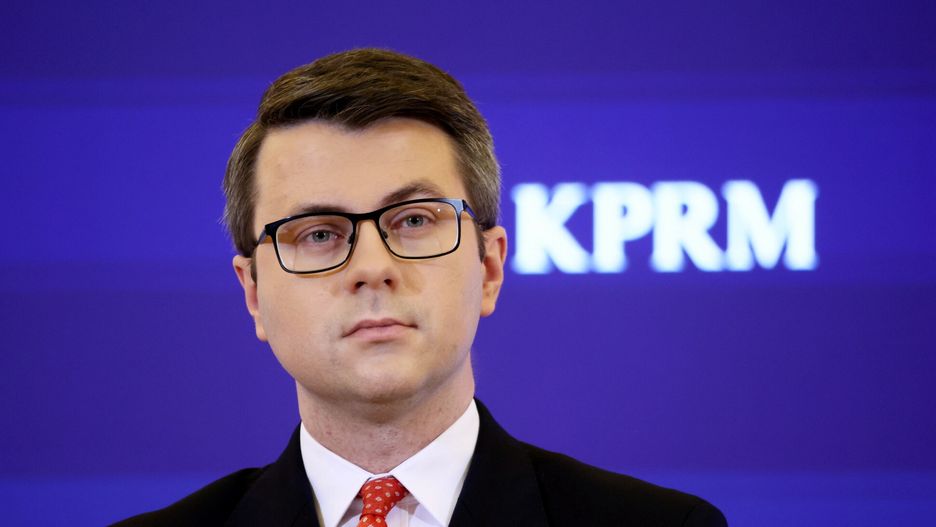 Rząd postanowił uchronić przed podwyżkami cen gazu m.in. mieszkańców wspólnot i spółdzielni mieszkaniowych. Rzecznik rządu tłumaczył w środę, dlaczego na takie wsparcie nie mogą liczyć drobni przedsiębiorcy.