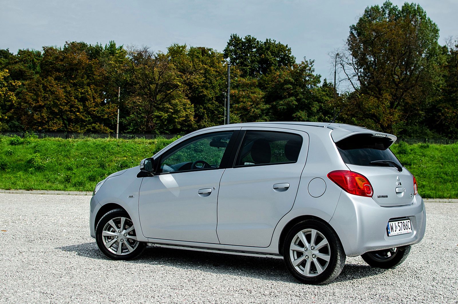 Mitsubishi Space Star / Mirage 4