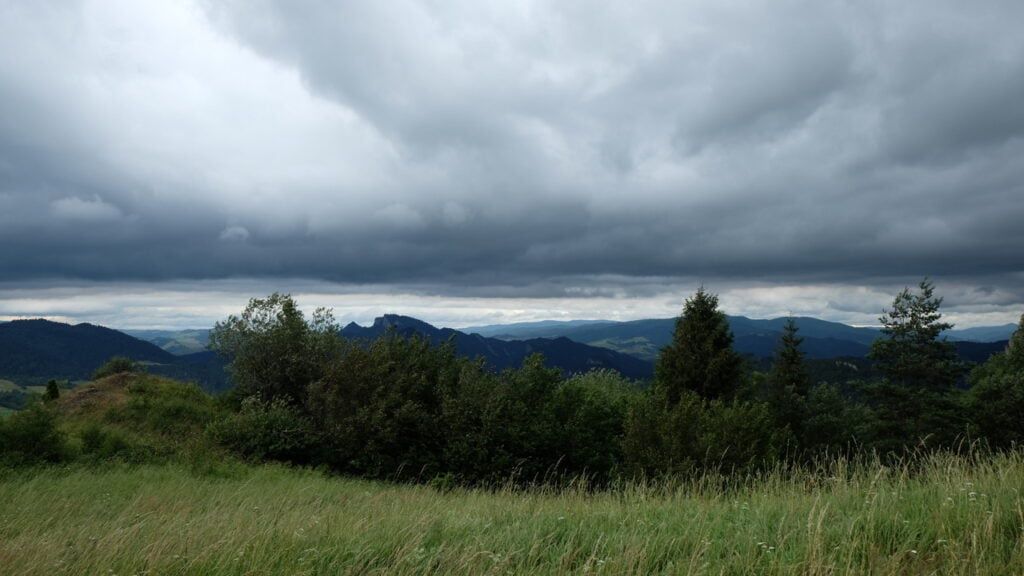 Lipnik w Słowacji - Przełęcz pod Tokarnią