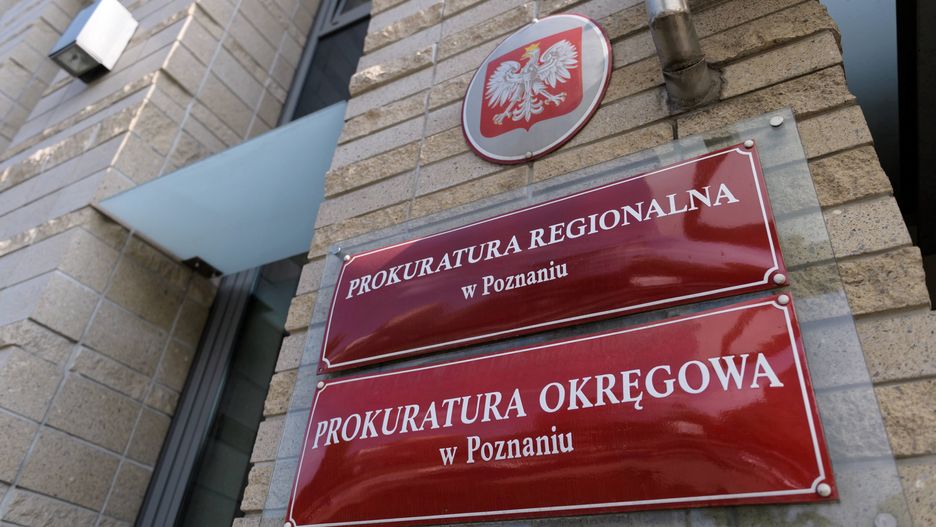 Poznań. Akt oskarżenia za obrzucenie kościoła jajkami