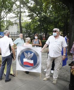 Ustawa dezubekizacyjna. Trybunał Konstytucyjny przesuwa ogłoszenie orzeczenia