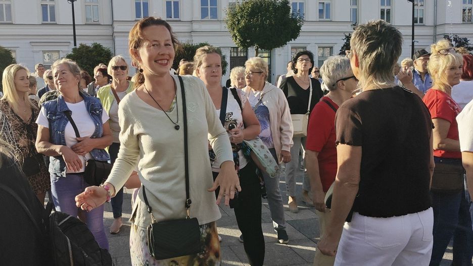 Kliknij strzałkę, aby przejść do następnych zdjęć!
