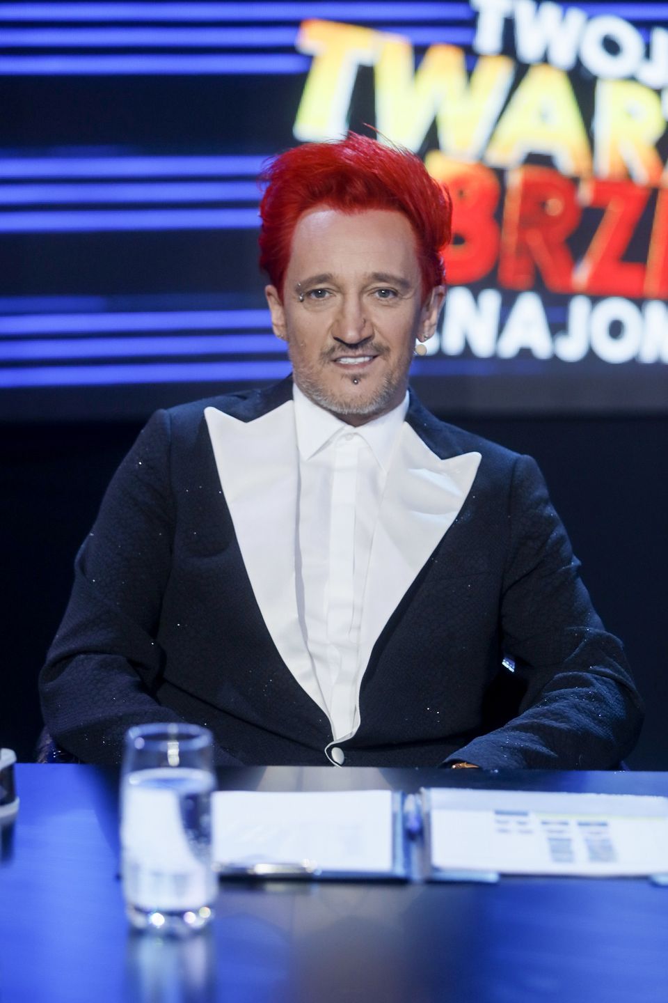 Michał Wiśniewski dręczy Karolinę Pisarek