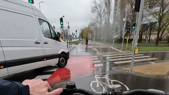 Rowerzysta uniknął kolizji