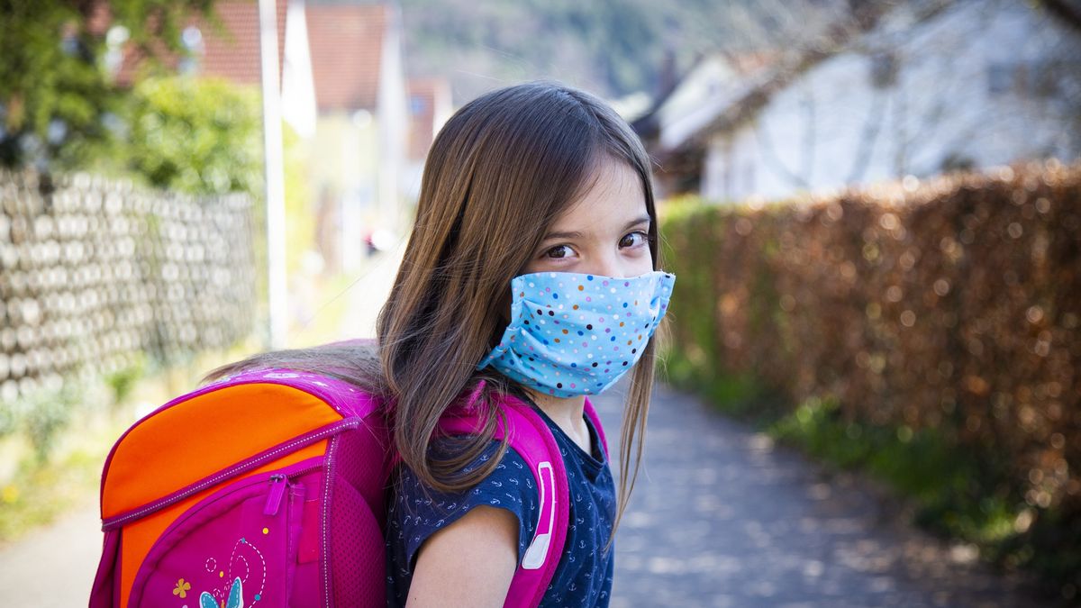 Koronawirus w Polsce. W Sławnie wakacje będą dłuższe o tydzień