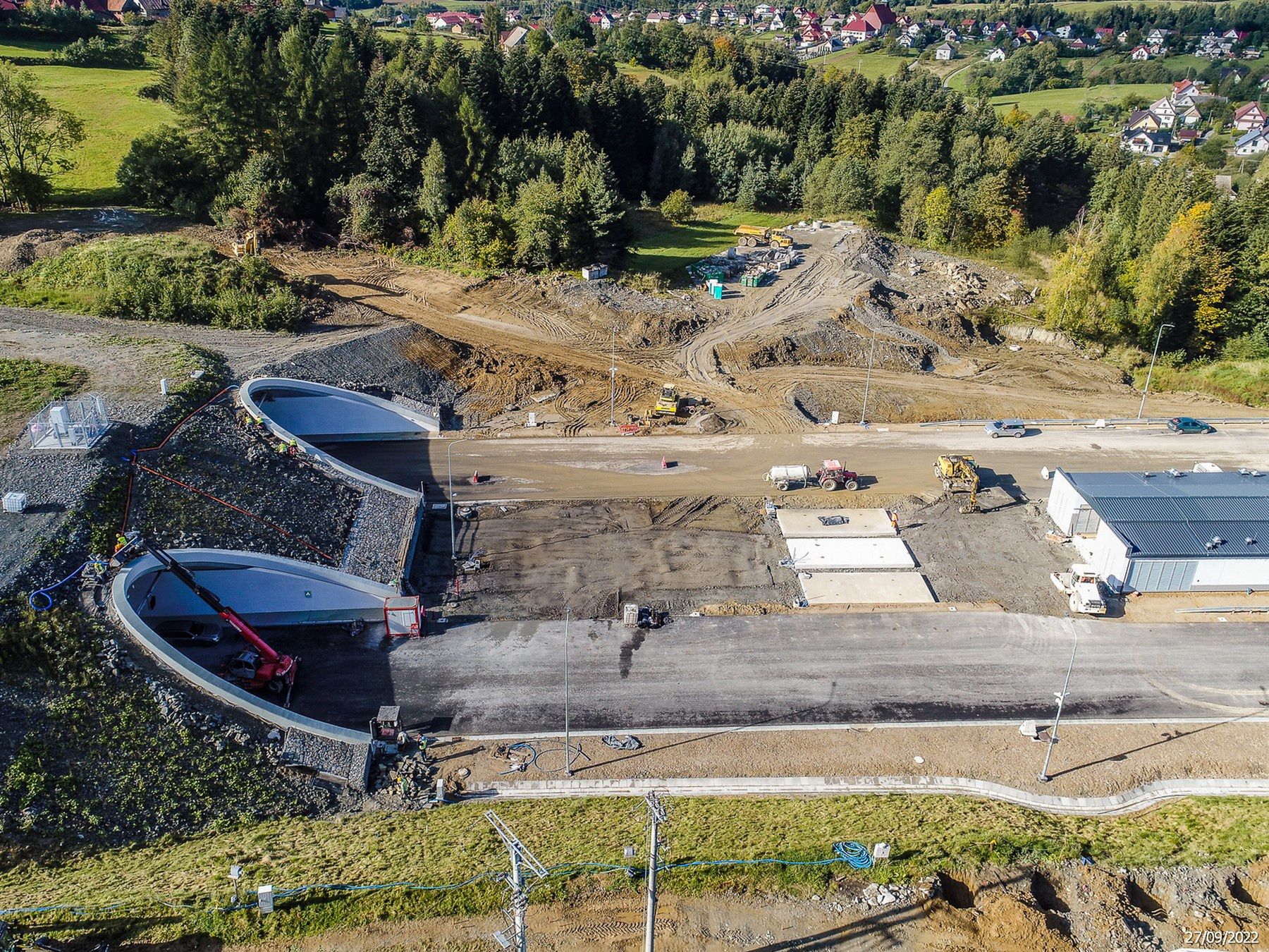 Budowa tunelu w ciągu drogi ekspresowej S7 (nowa zakopianka) pod masywem góry Luboń Mały