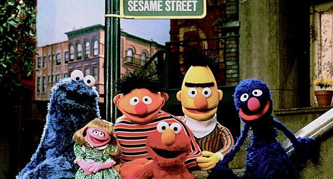 HBO i Max rezygnują z produkcji „Ulicy Sezamkowej”. Kto przygarnie kultowy tytuł?