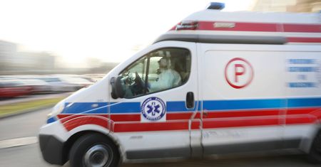 Horror na majówce. Przejechał partnerkę podczas grilla