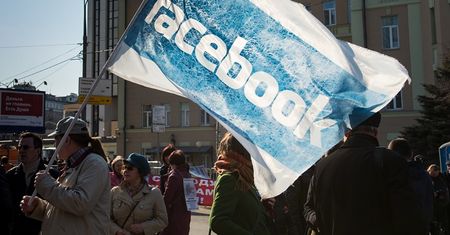 iGag. Po wpadce na Facebooku Platforma Obywatelska zmienia kandydata na prezydenta: aktor dostał więcej “lajków”