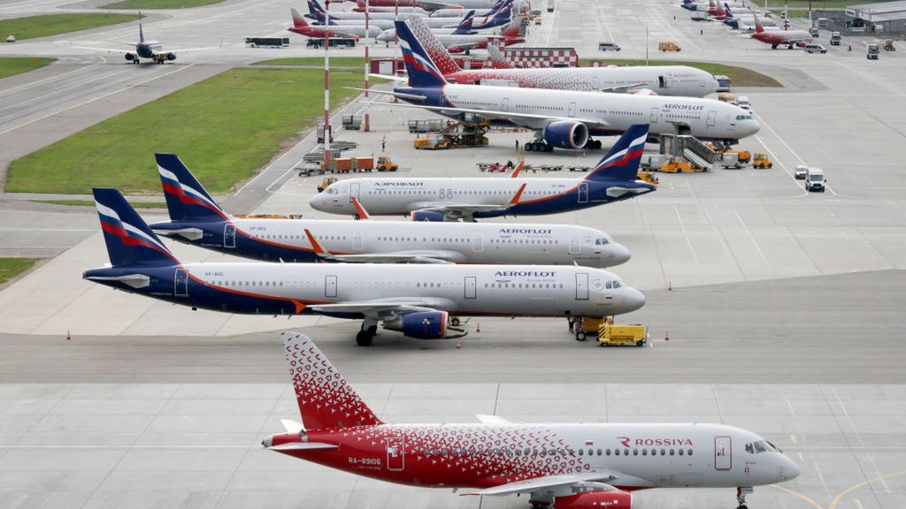 Aeroflot Russian Airlines and Rossiya Airlines jet aircrafts
MOSCOW, RUSSIA - 2021/09/16: Aeroflot Russian Airlines and Rossiya Airlines jet aircrafts at Moscow-Sheremetyevo International Airport. (Photo by Leonid Faerberg/SOPA Images/LightRocket via Getty Images)
SOPA Images
aircraft, aircrafts, plane, planes, rossiya airlines, russian airlines