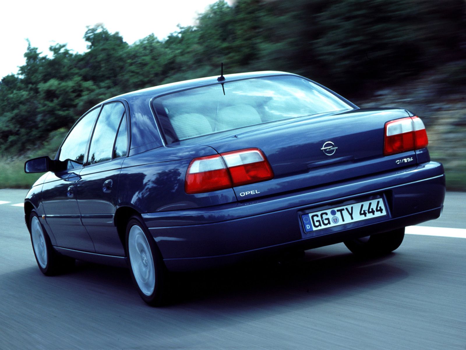 Opel Omega 2
