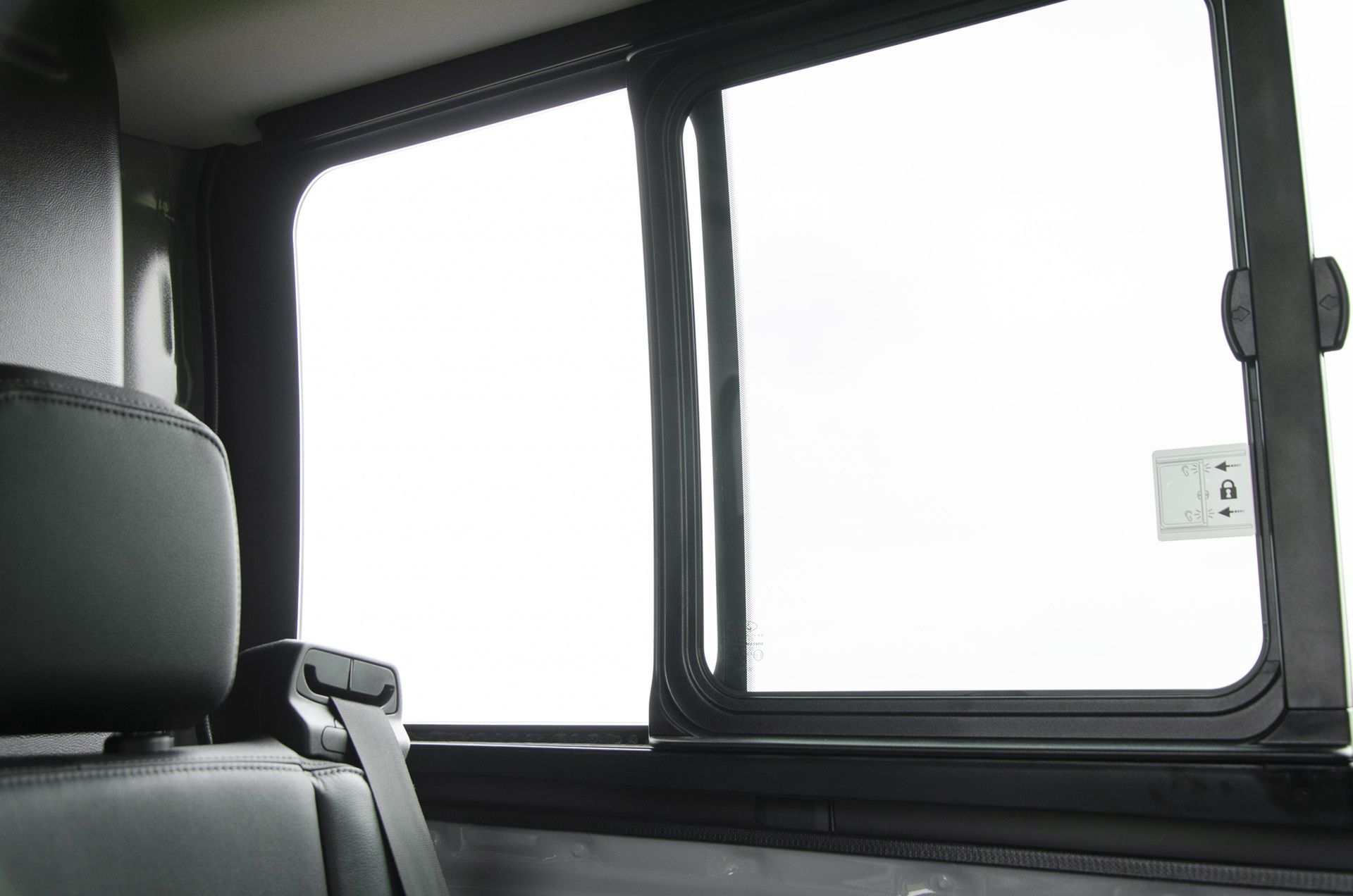 Ford Transit Trail (2023)
