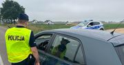 Sześciu mężczyzn w aucie, kierowca bez uprawnień. Policja zatrzymała migrantów