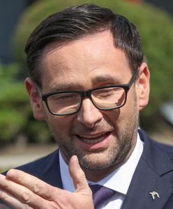 Policja nie może znaleźć Obajtka. "Funkcjonariusze starają się dostarczyć wezwanie"