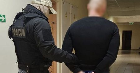 Nachodzą Polaków. Pod żadnym pozorem nie otwieraj drzwi