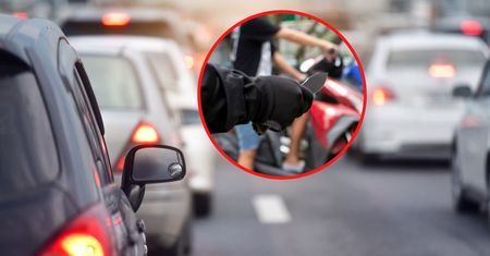 Atak w Libercu. Splunął na auto, potem wbił mu nóż